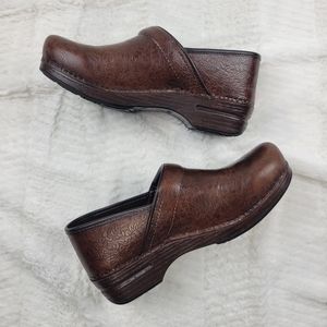 Dansko XP brown floral print clogs